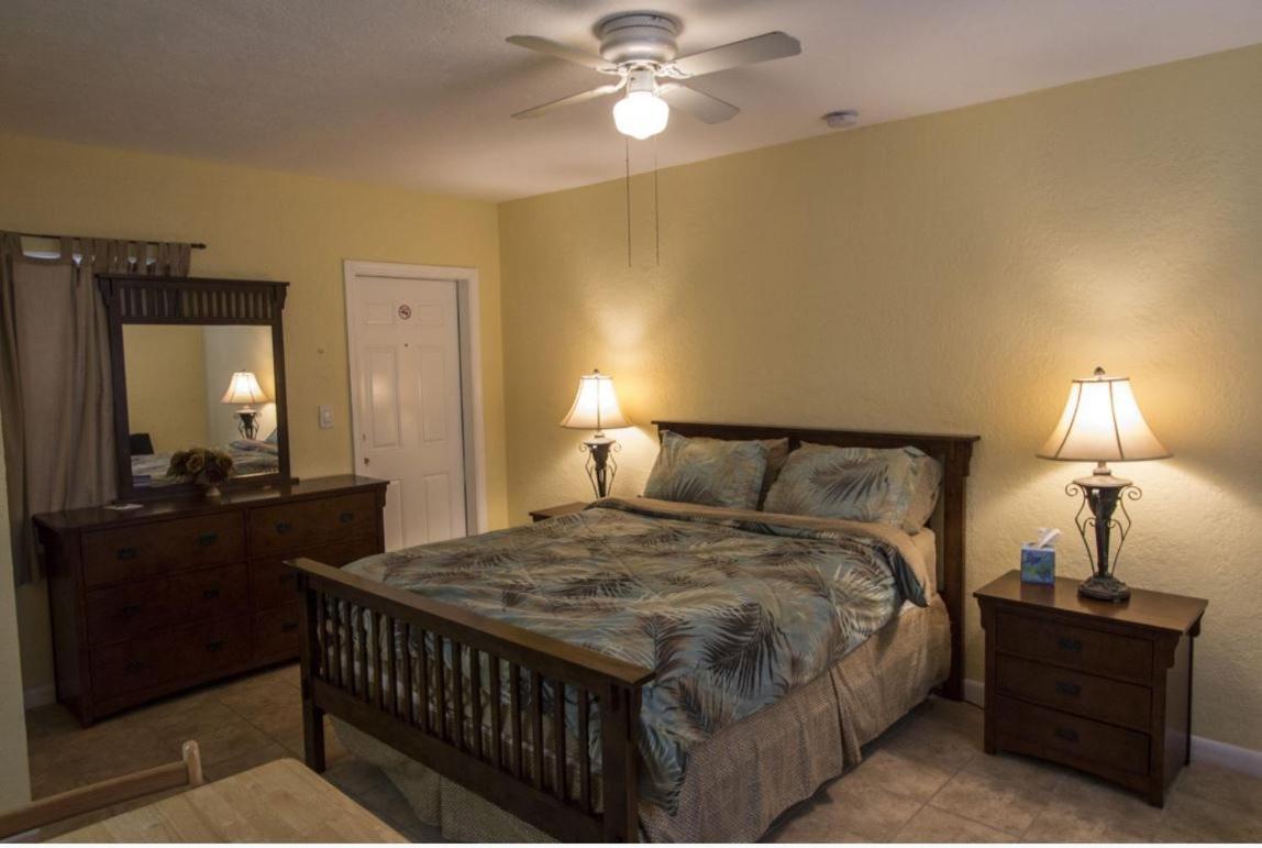 The Caroline Motel Холивуд Екстериор снимка