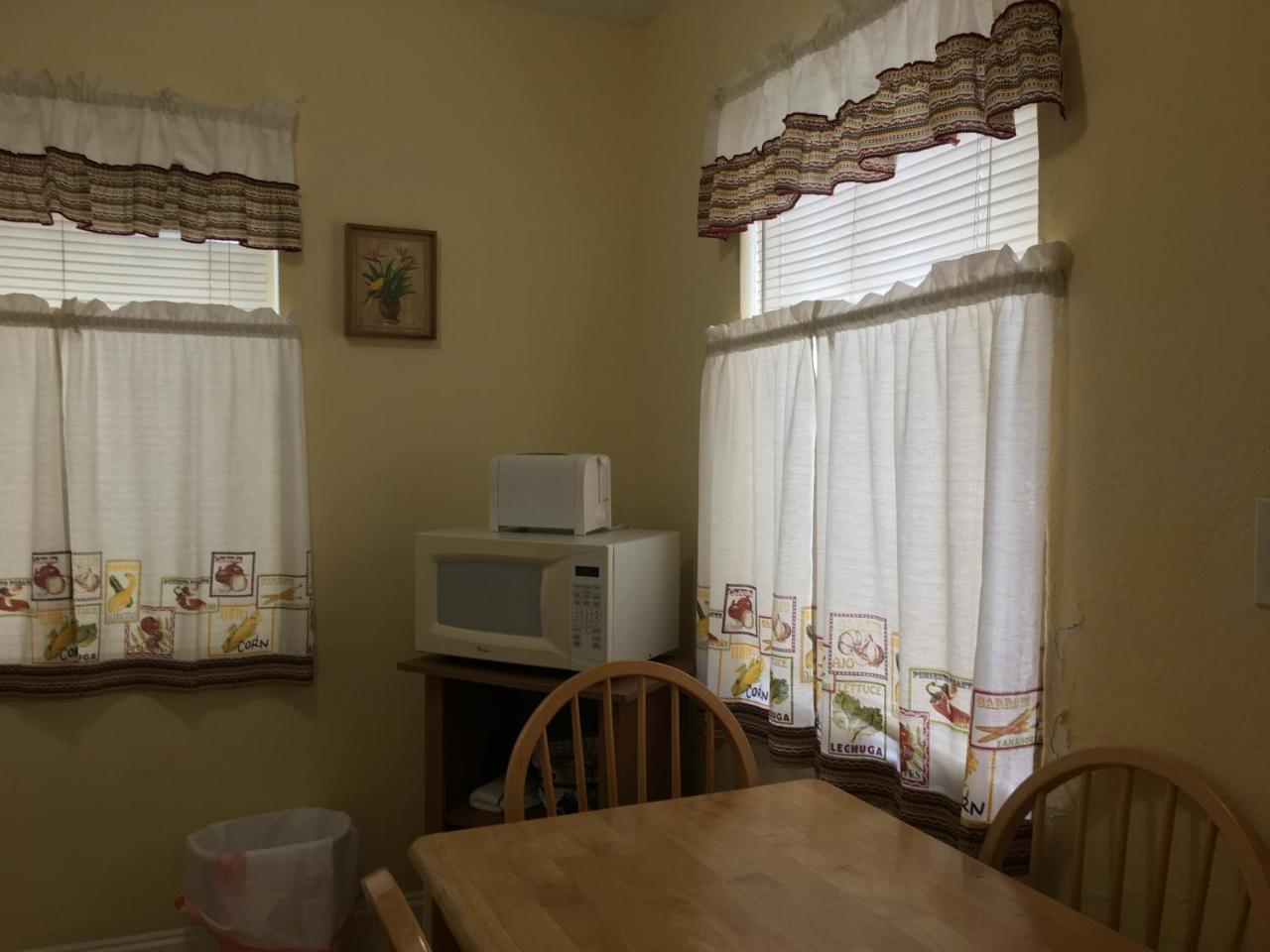 The Caroline Motel Холивуд Екстериор снимка